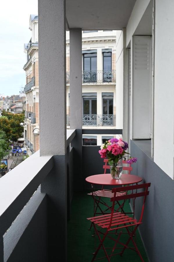 Grand Appartement Cosy-Hyper Centre-Place Verdun Tarbes Eksteriør billede